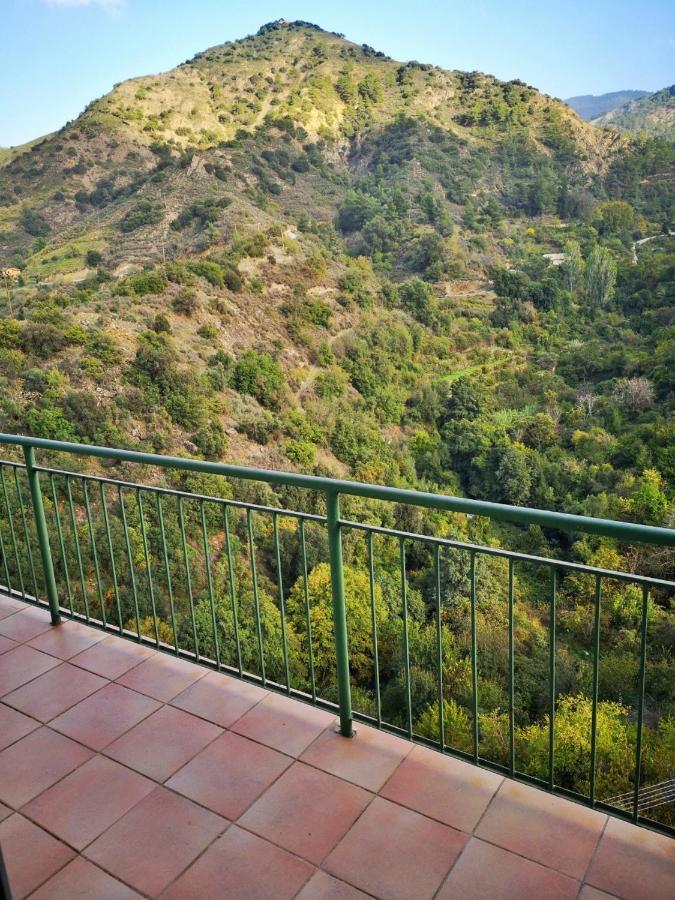 Moutoullas Mountain Views Ngoại thất bức ảnh
